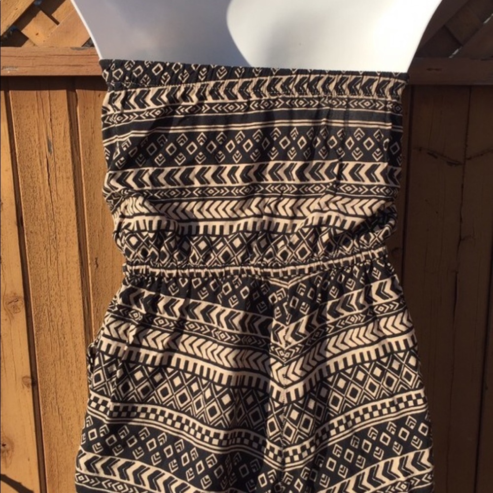 Romper - Picture 2 of 2